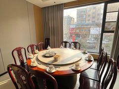 -梅利汴京烤鸭•开封豫菜地标店(晋安路店)