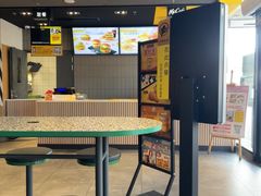 -麦当劳(番禺陈头岗越秀星瀚分店)