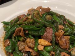 -黄泥岗·地道湖北菜(奥特莱斯店)