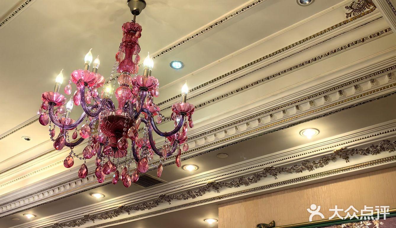 场中路的美食传奇