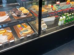 面包甜点陈列柜-星巴克臻选(苏州苏信店)