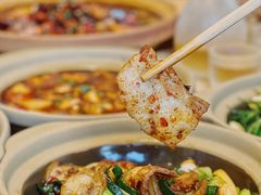 -彧玖食坊·川式砂锅酒馆(成山路店)