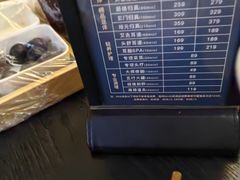 -金色印象·4k影院式足体养生(龙腾路店)