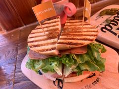 -Catch Bagel(芳草地店)