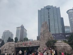 -观音桥步行街