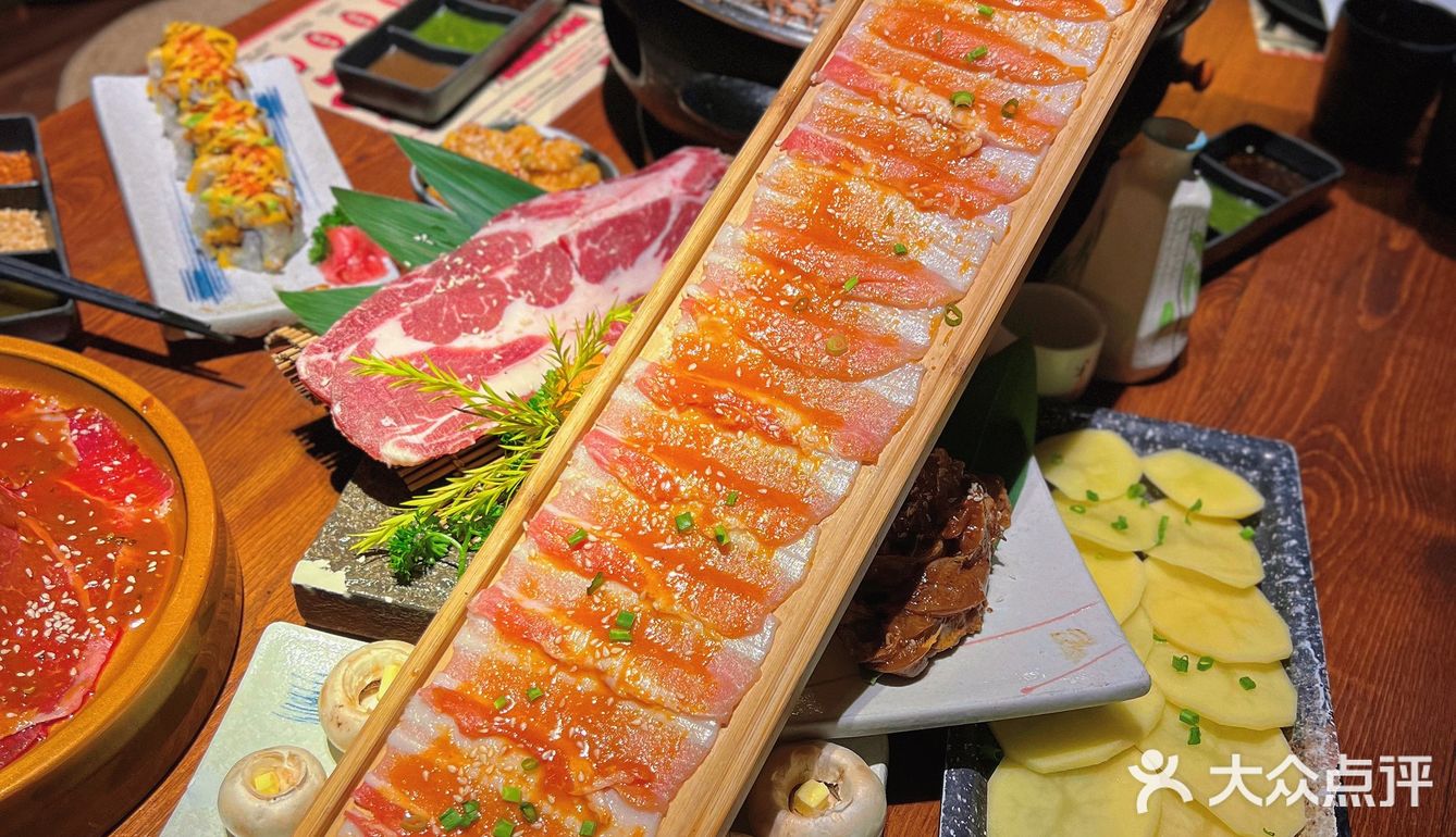 这家接地气的烧肉店，包揽我的姐妹局！