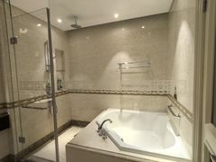 -安吉银润锦江城堡酒店(Hello Kitty主题乐园店)