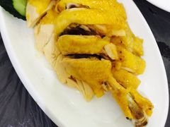 -侬佳蒸菜馆(听潮店)