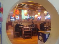 -沸炉重庆老火锅(军事博物馆店)