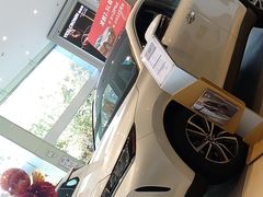 -上海和裕一汽丰田4S店(七宝店)