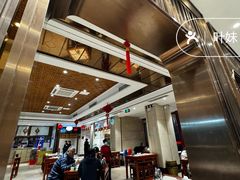 大堂-郑州烤鸭总店