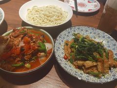 -天山集市(和家乐广场店)