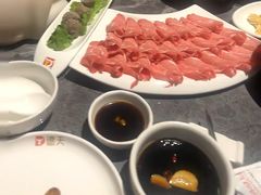 -德天肥牛海鲜火锅(城西银泰店)