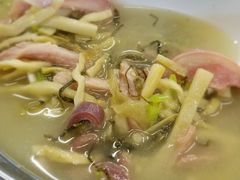 湘西笋烧肚-悠斋餐厅海鲜家常菜(火车站店)