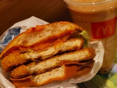 -麦当劳(武昌火车站店)