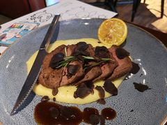 -JINNS锦时 steak&pizza(浸信会礼拜堂旧址店)