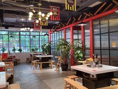 大堂-蛙一刀·麻椒鱼火锅(金仙桥店)