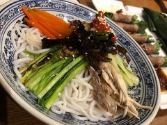 傣家鸡丝凉米线-滇越乘象云南餐厅(次渠店)