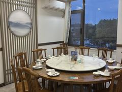 -品鲜村农家菜·阳澄湖大闸蟹(总店)