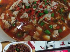 -自贡盐帮菜·玩辣餐厅(樱花园西街店)
