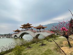 -星湖旅游景区七星岩