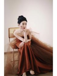 -LOVINA洛维娜婚纱礼服