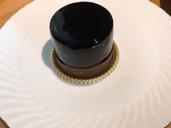 -张爱施法式西餐厅(汉街店)