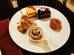 -西安皇冠假日酒店·朱雀咖啡厅