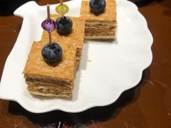 -广州中心皇冠假日酒店·百粤楼