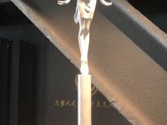 -凤凰中心