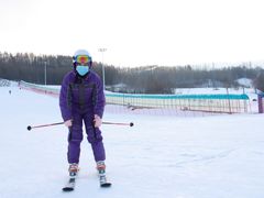 -亚布力新体委滑雪场