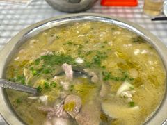 -卢六川汤肉(南方花园店)