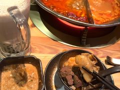 -湊湊火锅·茶憩(杭州湖滨银泰in77店)