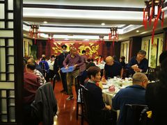 -梅龙镇酒家(南京西路总店)