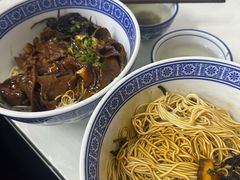 -沪西老弄堂面馆(定西路店)