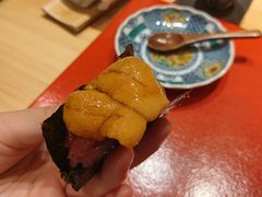 金枪鱼泥海胆寿司-鮨青(恒基名人购物中心店)