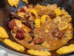 -刘小亮东北铁锅炖(金楠天街第六分店)