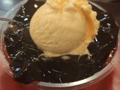 芒果冰淇淋龟苓膏-玫瑰甜品(文明路店)
