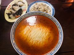 -同得兴 Since·1995 传统苏式面馆(嘉馀坊店)