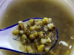 冰爽绿豆汤-黄记潮汕甜汤(贝底田坊店)