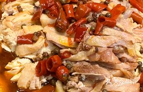 Spicy麻 Cold Pot Chicken