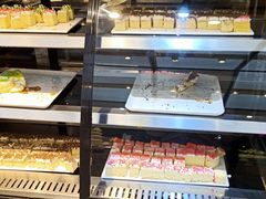 面包甜点陈列柜-火锅岛潮牌自助餐厅(天津天佑城店)