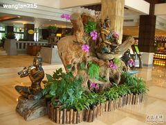 大堂陈设-厦门日月谷温泉渡假村