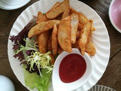 -MOMENT湖景餐厅(解放路店)