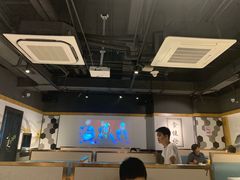 大堂-大成海鲜烧烤·小龙虾(七宝店)