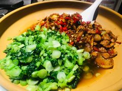 肉炒肉菜-老傅家湘潭水煮活鱼店(众一国际店)