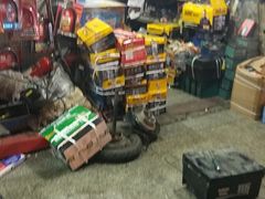 -兴荣车行(罗秀路店)