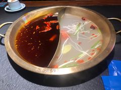 麻辣鸳鸯锅-来涮蜀鲜货火锅串串香(菜市口店)