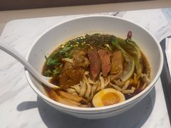 -康师傅私房牛肉面(申虹店)