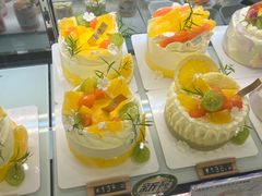 -花花卷卷·鲜食蛋糕(泉屋店)